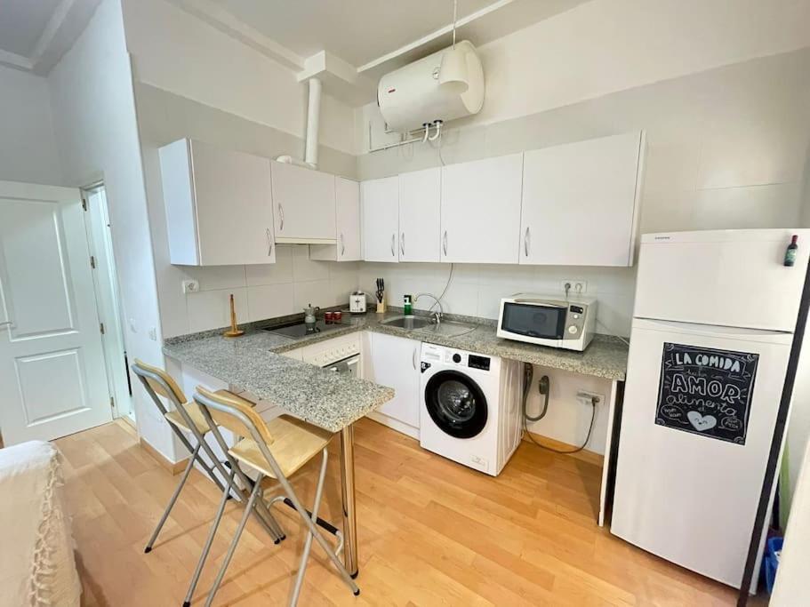 Nice Flat In Atarazanas - Souv Málaga Kültér fotó