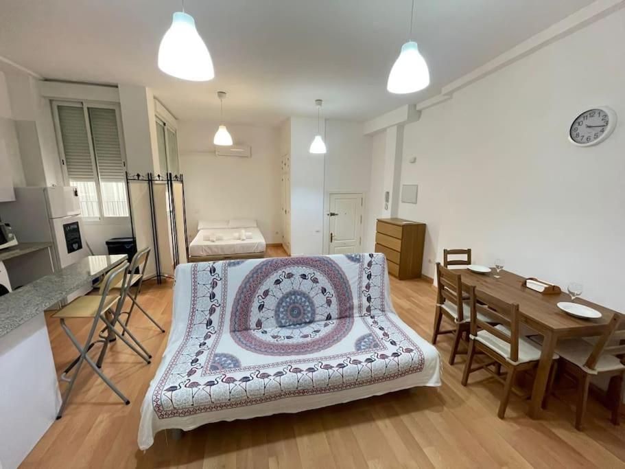 Nice Flat In Atarazanas - Souv Málaga Kültér fotó